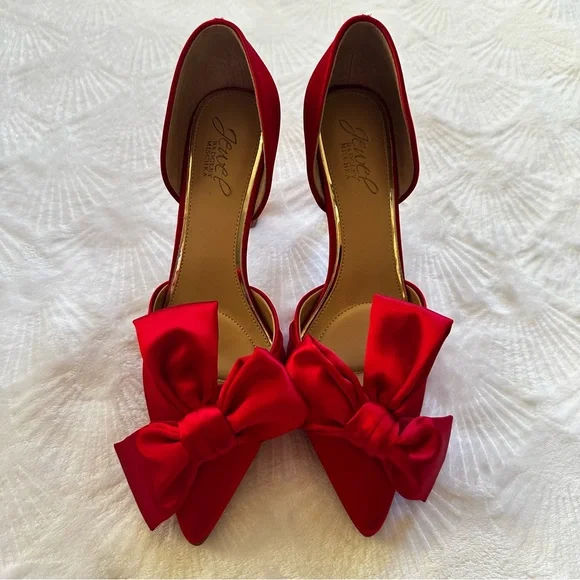 Jewel Badgley Mischka Red Satin Bow Heels - Picture 3 of 10